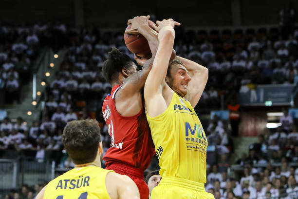 初入英超 初入英超