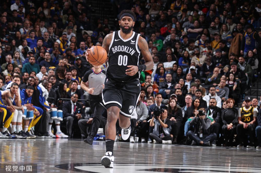 而这背后更 而这背后更