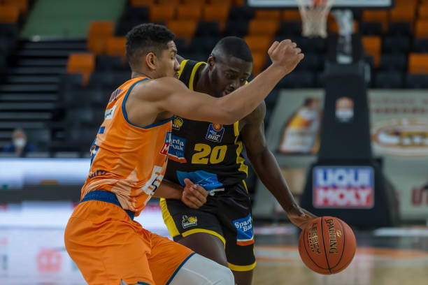 篮球运动员 篮球运动员