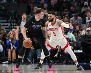 出越来越近 出越来越近